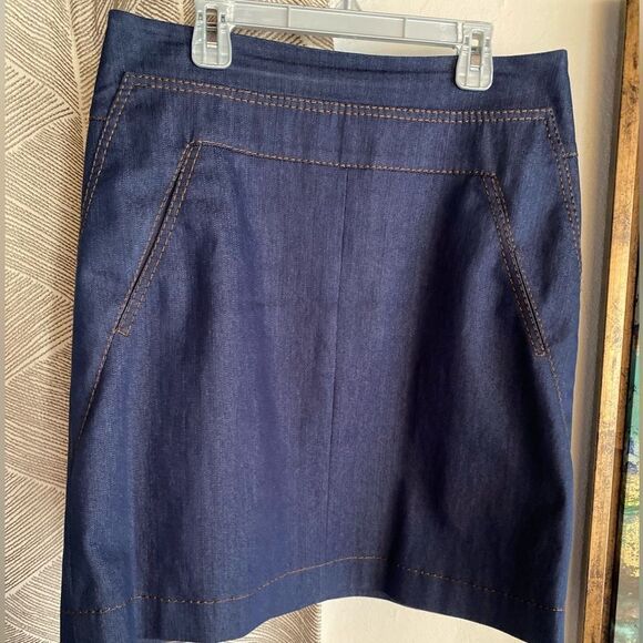 Akris Punto Pencil Skirt Size 6 Denim Dark Blue Lined Pocket - Picture 3 of 16